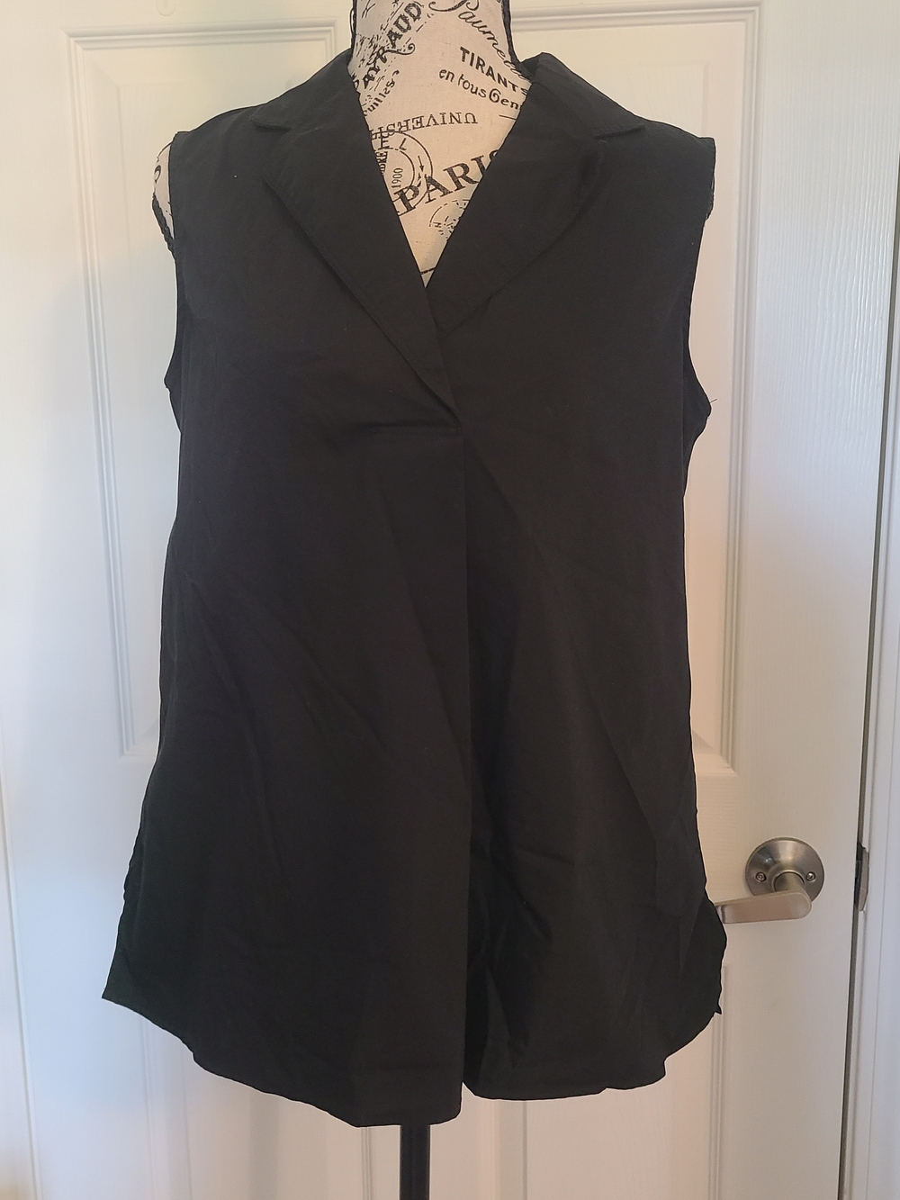 Premise Black Sleeveless Open-Front Vest